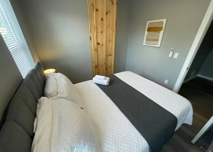 The Yale Townhouse 2 - 2br Сasa de vacaciones *
