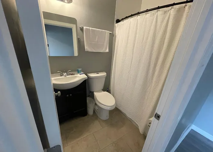 The Yale Townhouse 2 - 2br Сasa de vacaciones